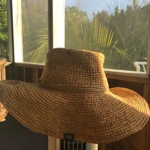 Peter Grimm Straw Hat  Women's Floppy Round Vacation Beach Summer BOHO style